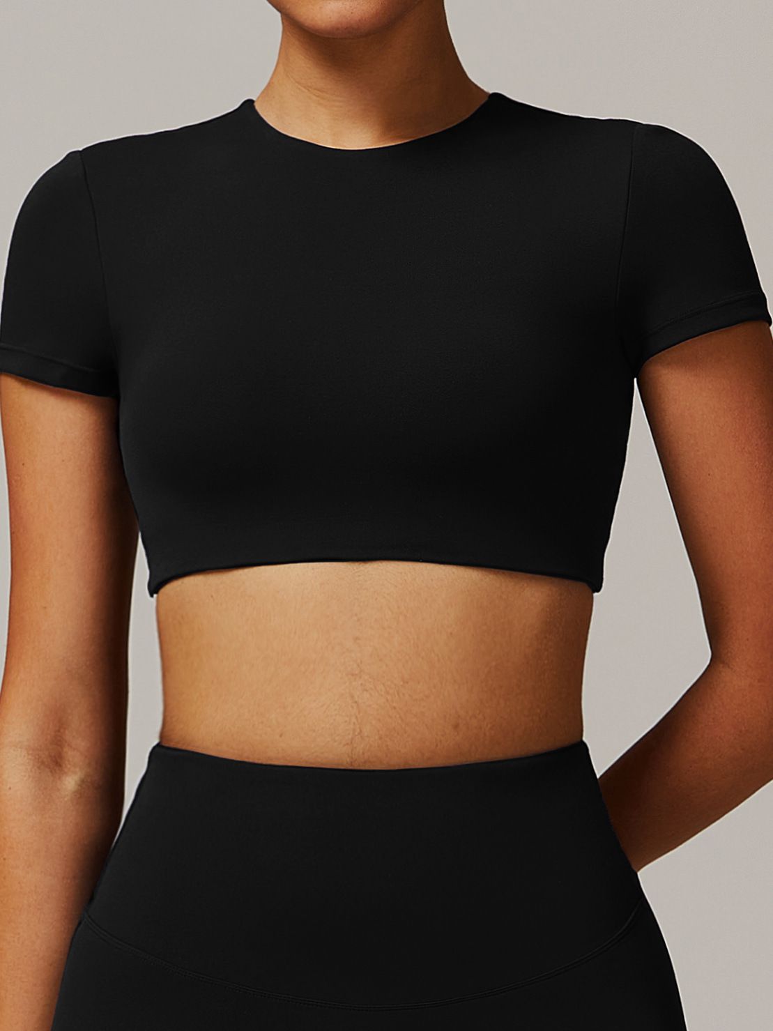 LiviaGym Female Solid Color Backless with Pads Cropped Short Sleeves