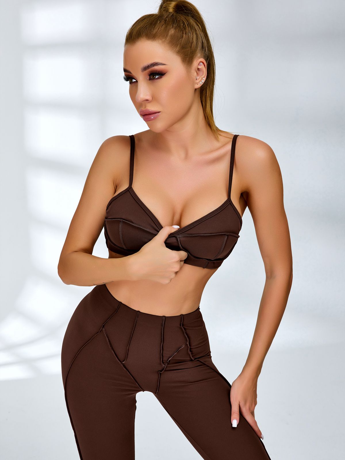 LiviaGym Female Super “Future Interstellar” Stylish&Sexy Push Up Hip-lift Tracksuit