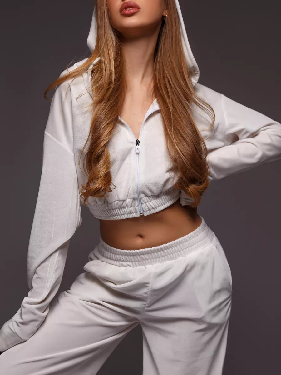 LiviaGym Female Velvet Zipper Pocket Hooded Casual Cropped Tracksuit